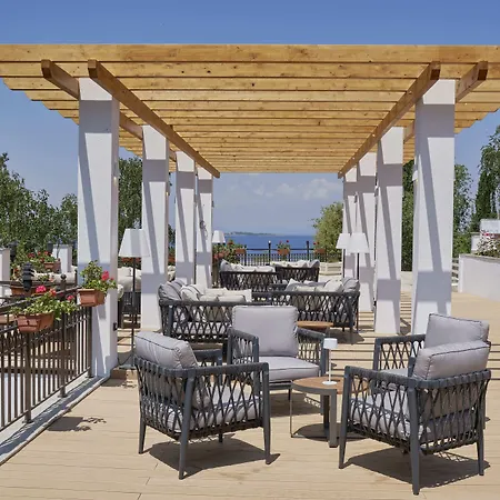 Santa Marina Village فندق سوزوبول