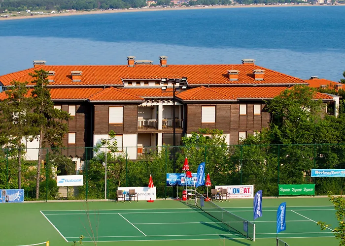 Santa Marina Village