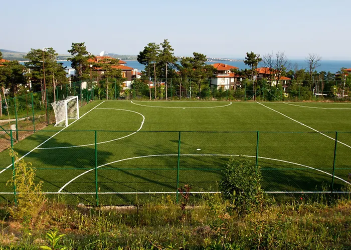 Santa Marina Village Szálloda Szozopol