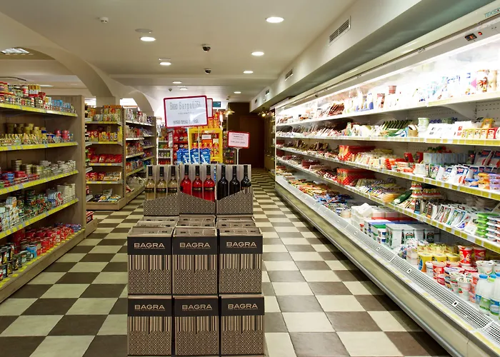 Santa Marina Village *