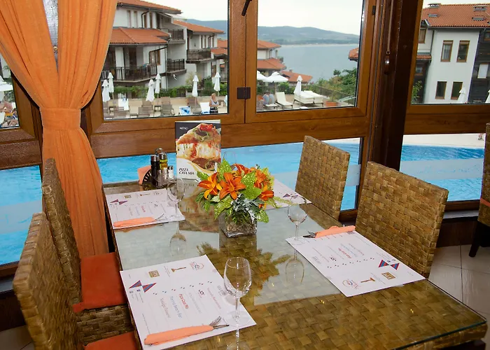 Santa Marina Village * Szozopol