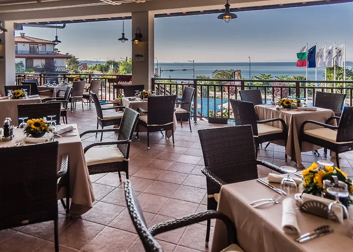 Santa Marina Village Szozopol