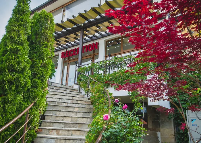 Szálloda Santa Marina Village