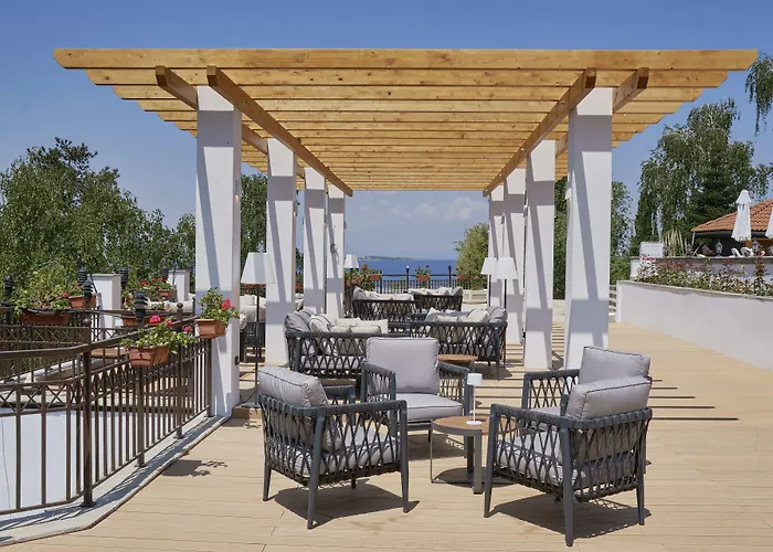 Santa Marina Village Szálloda Szozopol