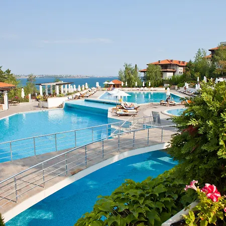 Santa Marina Village