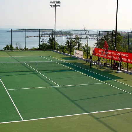 Готель Santa Marina Village *