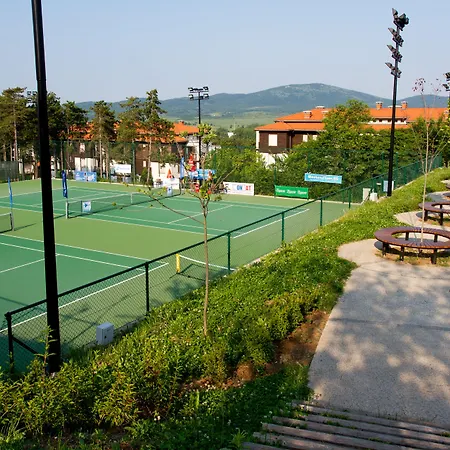 Готель Santa Marina Village *