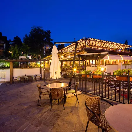 Отель Santa Marina Village