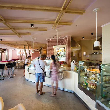 Santa Marina Village Отель Созополь