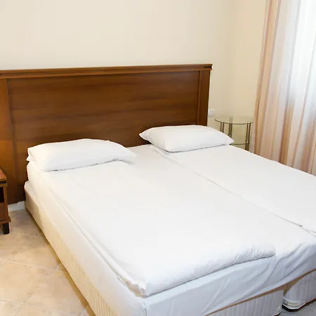 Hotel Santa Marina Village