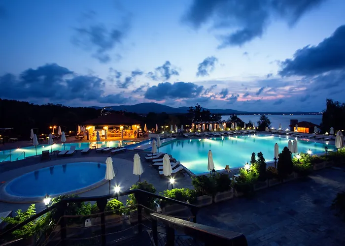 Santa Marina Village