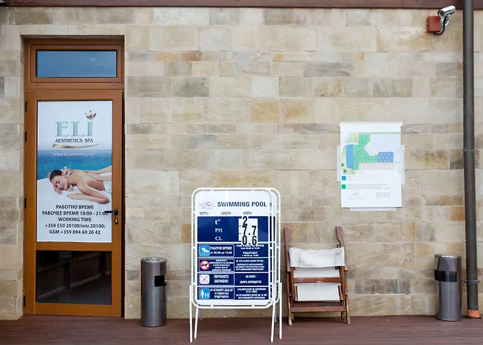 Santa Marina Village Hotel