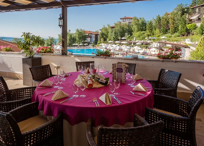 Hotel Santa Marina Village *